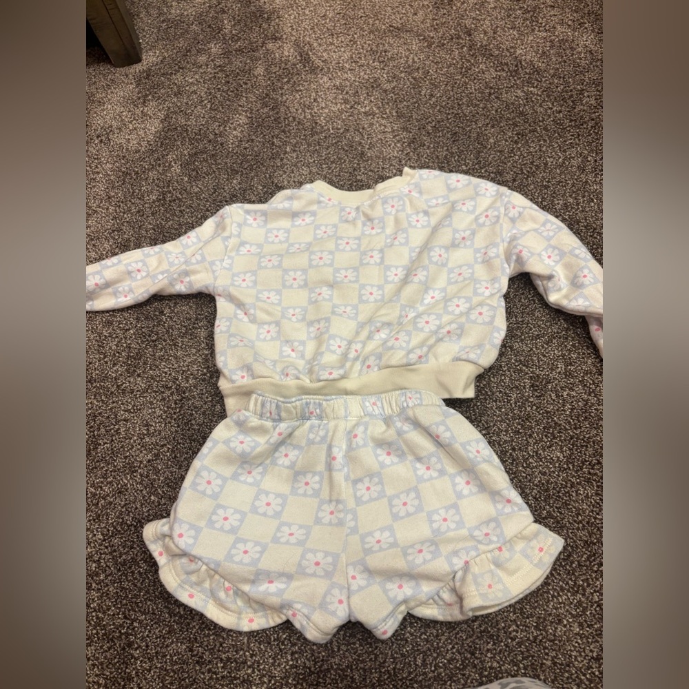 GAP Toddler Girl Outfit - Picture 2 of 2